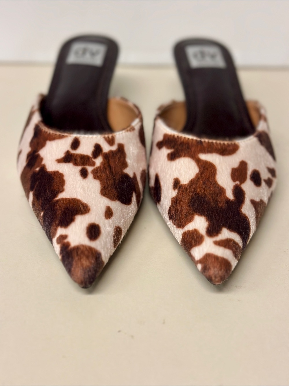 DV by Dolce Vita Brown & White Cow-Print Pointed Mules